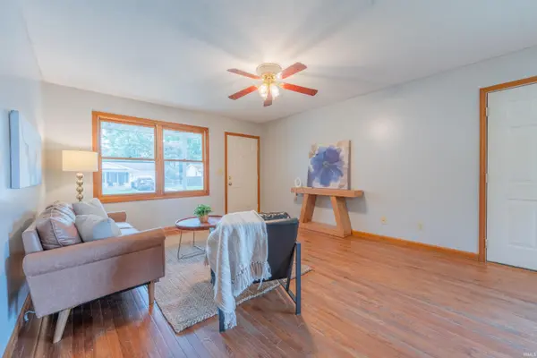 354 W Miami ST, Ellettsville, IN 47429-1911
