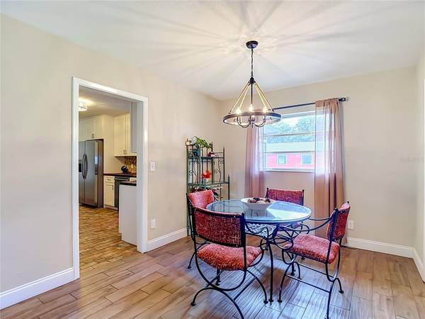 1644 W SOCRUM LOOP RD, Lakeland, FL, 33810 photo 10