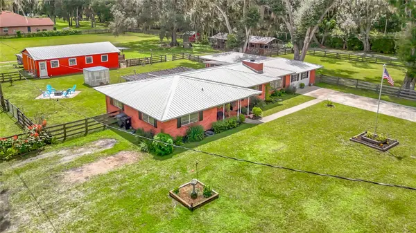 1644 W SOCRUM LOOP RD, Lakeland, FL 33810