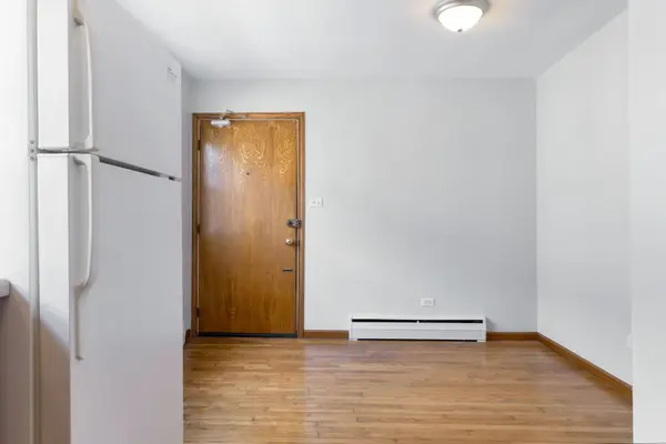 1539 Harlem AVE #2W, Forest Park, IL 60130