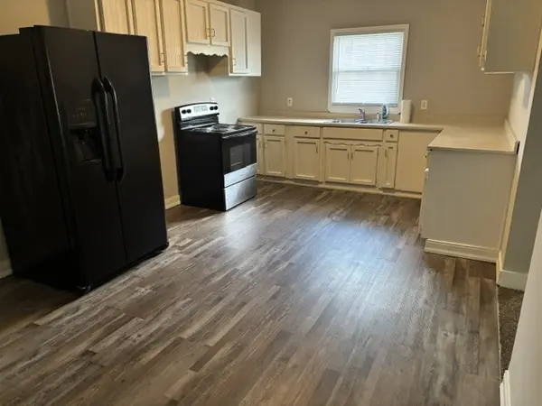 320 S Kings Hwy, Murfreesboro, TN 37129
