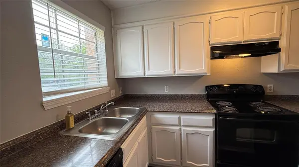 7808 Ashe Court #D, Fort Worth, TX 76112