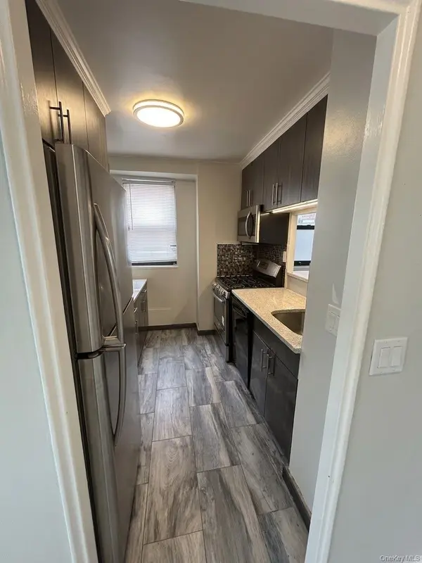61-25 98th Streets #17E, Rego Park, NY 11374