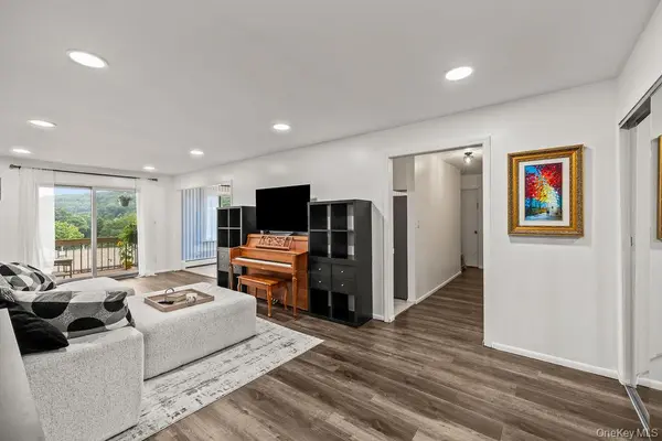 249 Country Club LN, Pomona, NY 10970