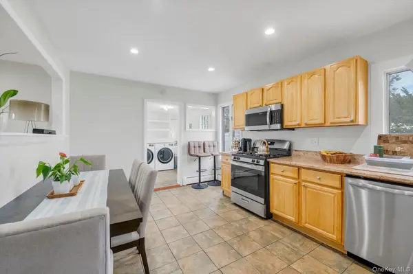1055 Jefferson ST, Baldwin, NY 11510