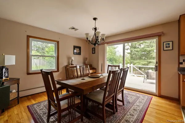 212 State Route 9H, Hudson, NY 12534