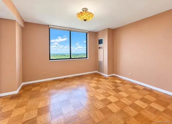 27010 Grand Central #28K, Floral Park, NY 11005