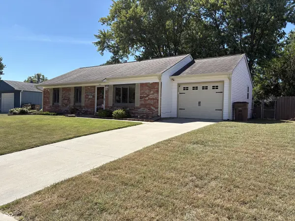 3022 Desoto Way, Columbus, IN 47203
