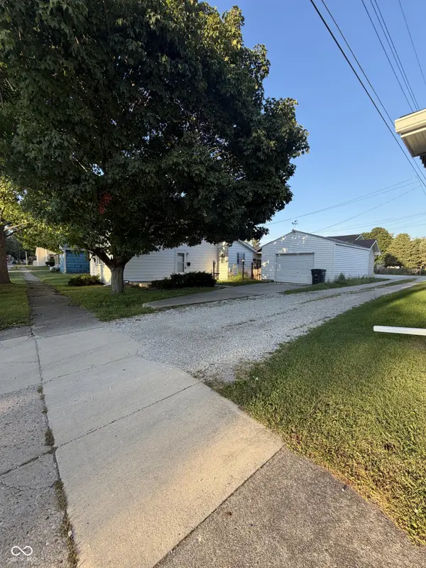 113 N 21st ST, Elwood, IN 46036