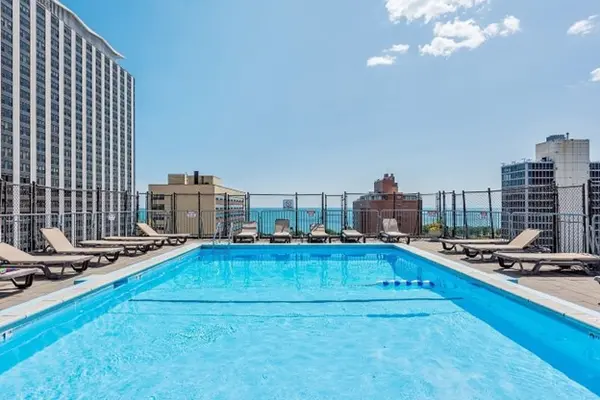 3110 N Sheridan RD #1008, Chicago, IL 60657