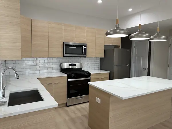 1546 N Homan AVE #1, Chicago, IL 60647
