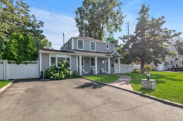 Address not disclosed, Westbury, NY 11590