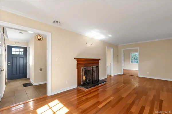 Address not disclosed, Westbury, NY 11590