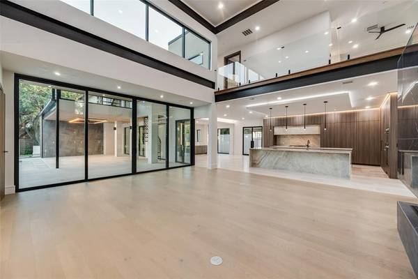 7138 Azalea Lane, Dallas, TX 75230