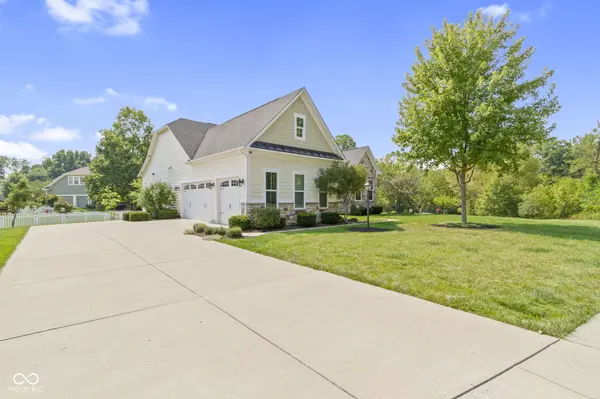 6825 Old Stable RD, Avon, IN 46123