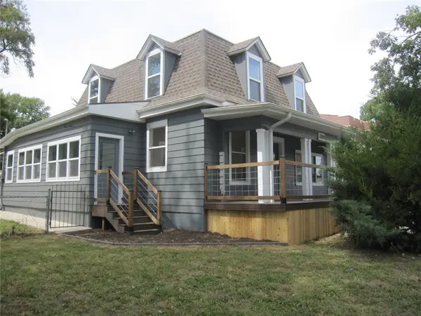 3320 Saint Joseph AVE, St Joseph, MO 64505