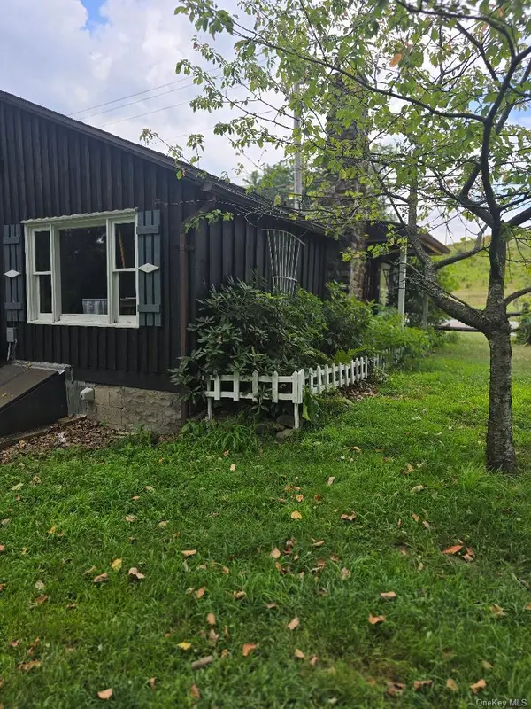 6437 Route 209, Kerhonkson, NY 12446