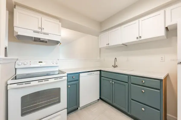 2860 N POWERS DR #134, Orlando, FL 32818