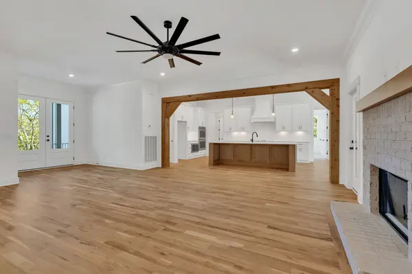 1000 Hogans Branch Rd, Hendersonville, TN 37075