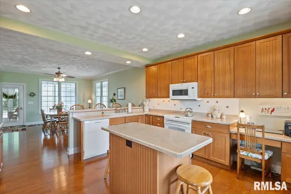 7505 120TH AVE, Coal Valley, IL 61240-9182