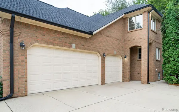 13046 Partridge RUN, Shelby Charter Township, MI 48315