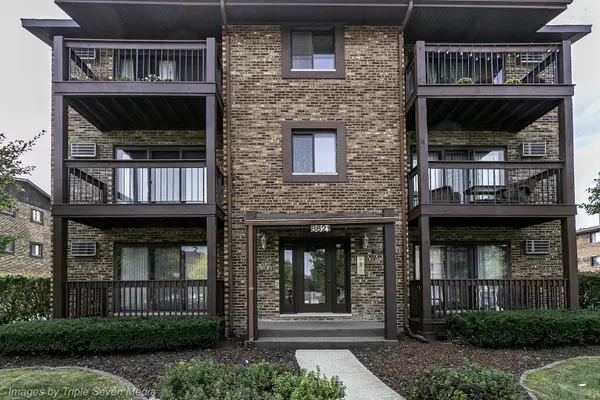 8621 Lexington CIR, Orland Park, IL 60462