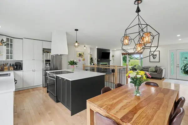 880 Concession ST, Alfred And Plantagenet, ON K0B 1L0