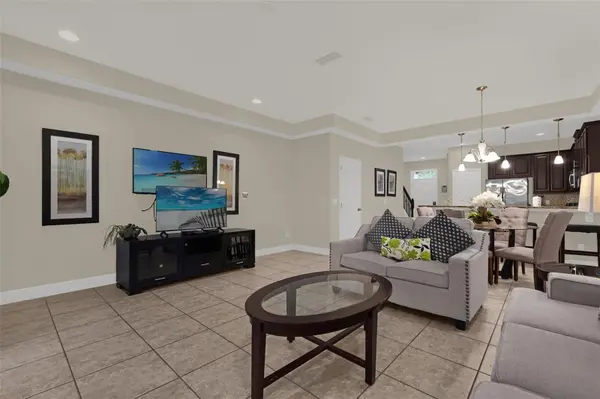 8095 BROOKSVILLE DR, Davenport, FL 33896