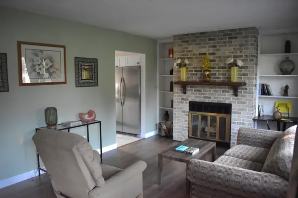 1404 Burnham AVE, Calumet City, IL 60409