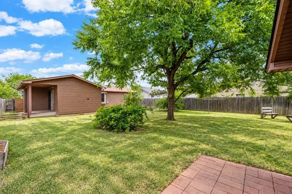 1804 NW Lindy AVE, Lawton, OK 73507