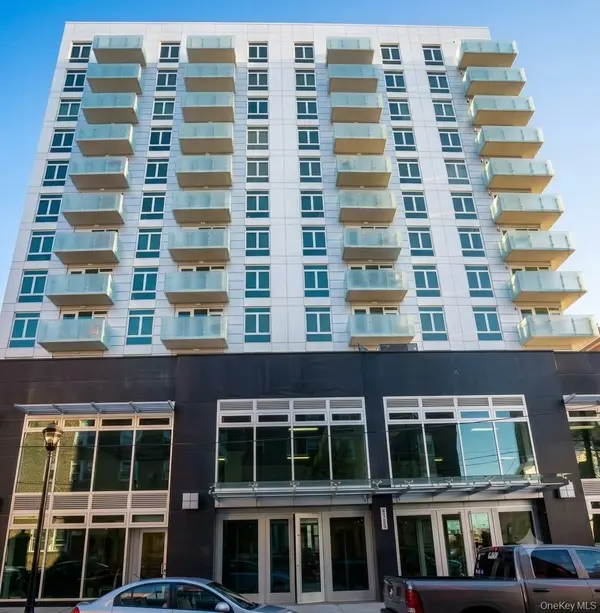 142-38 37th AVE #5, Flushing, NY 11354