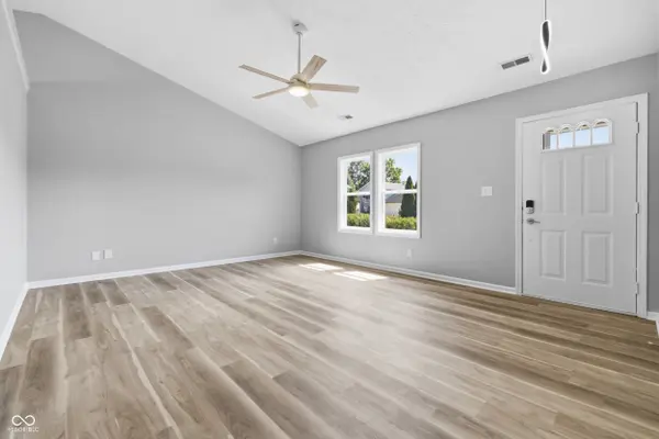3026 Briarchase CT, Indianapolis, IN 46268
