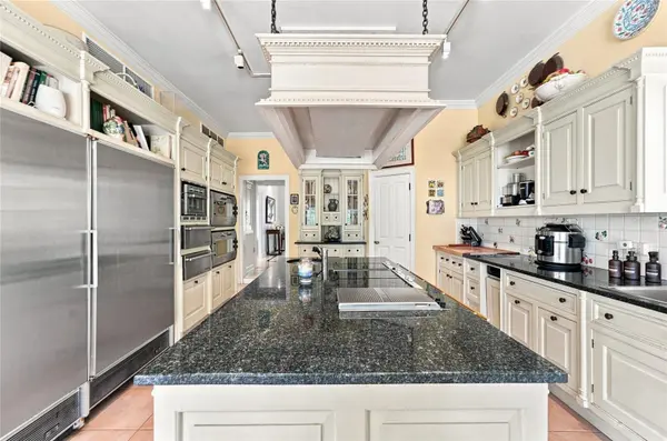 513 TINTILLO HILL ESTATES, Guaynabo, PR 00966