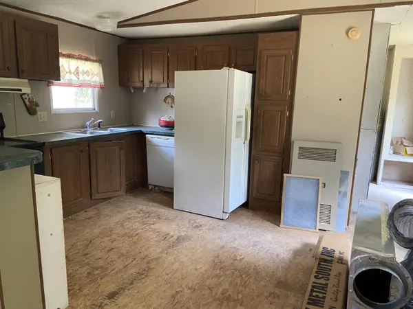 850 County Road 255, Thayer, MO 65791