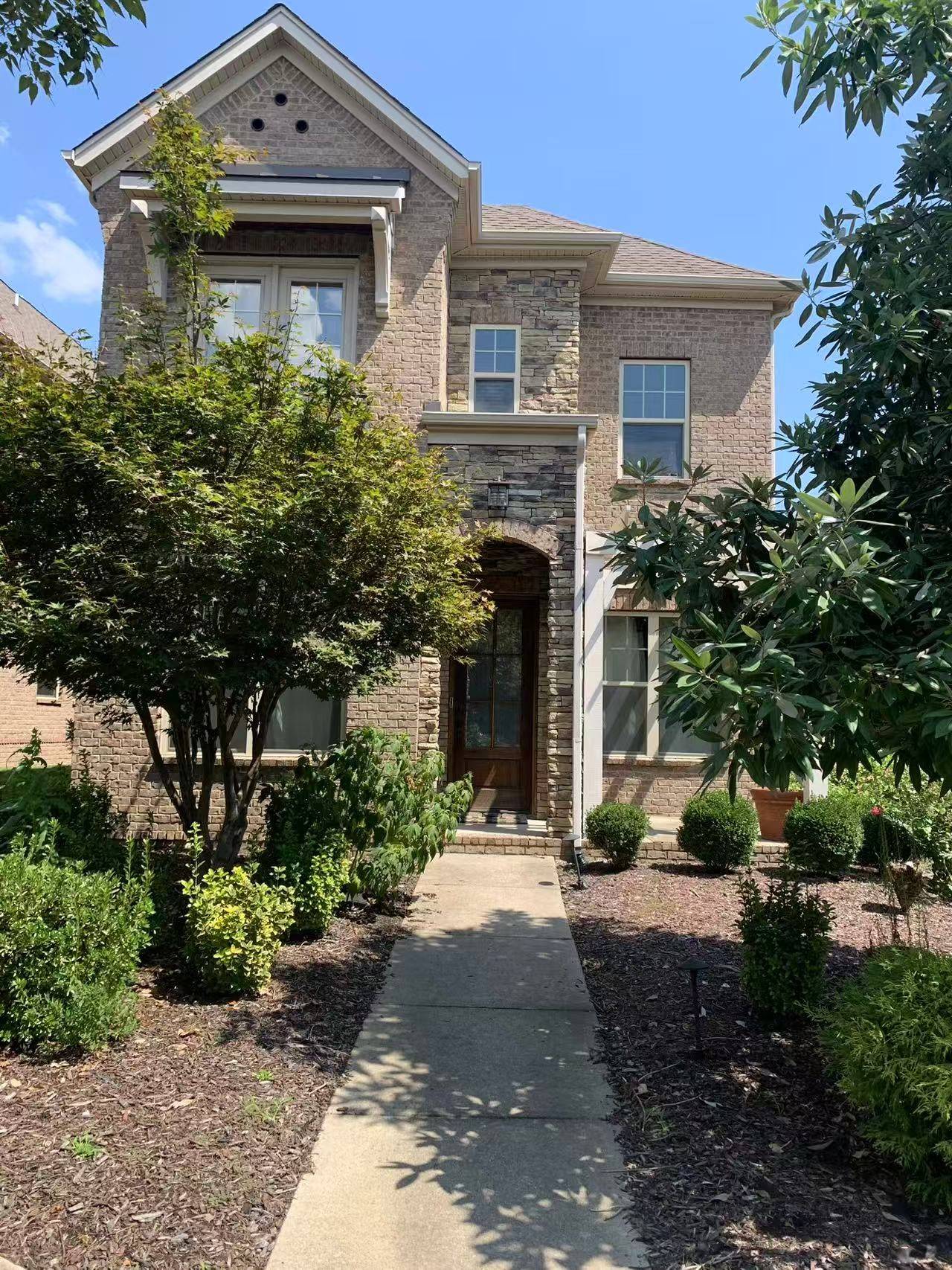 112 Ashcrest Pt, Hendersonville, TN 37075