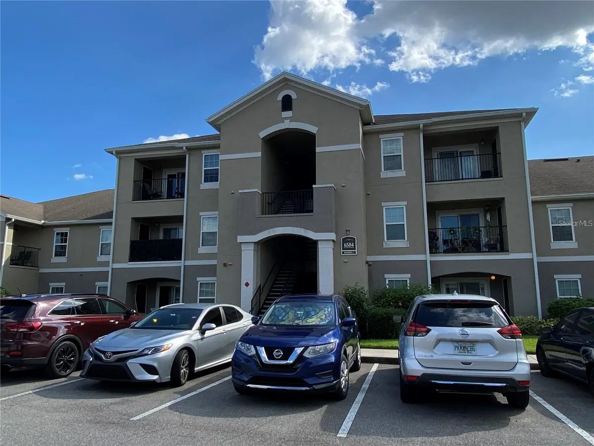 6584 SWISSCO DR #711, Orlando, FL 32822