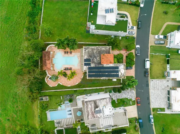 A7 CALLE ALCAZAR, Caguas, PR 00725