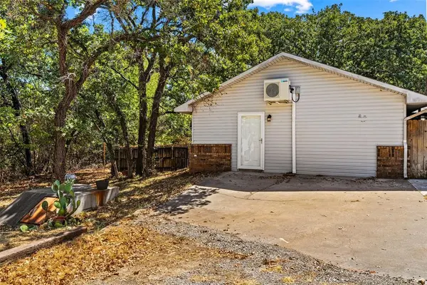 169888 Deer Creek RD, Marlow, OK 73055