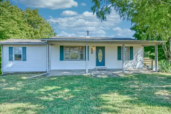 7334 Pleasant Ridge Rd, Sparta, TN 38583