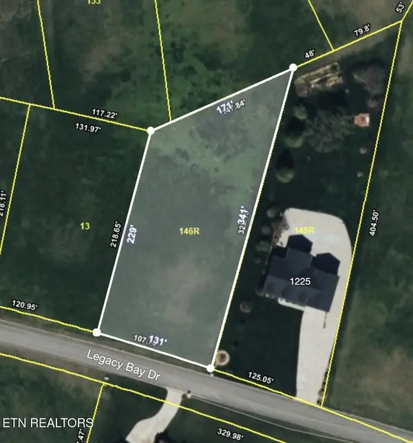 1221 Legacy Bay Drive, Mooresburg, TN 37811
