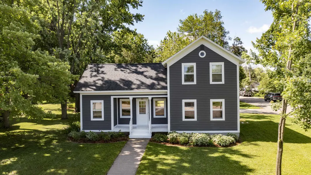 201 MILL ST, Amherst, WI 54406