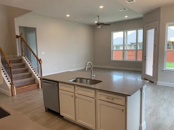 2202 Ambling TRL, Georgetown, TX 78628