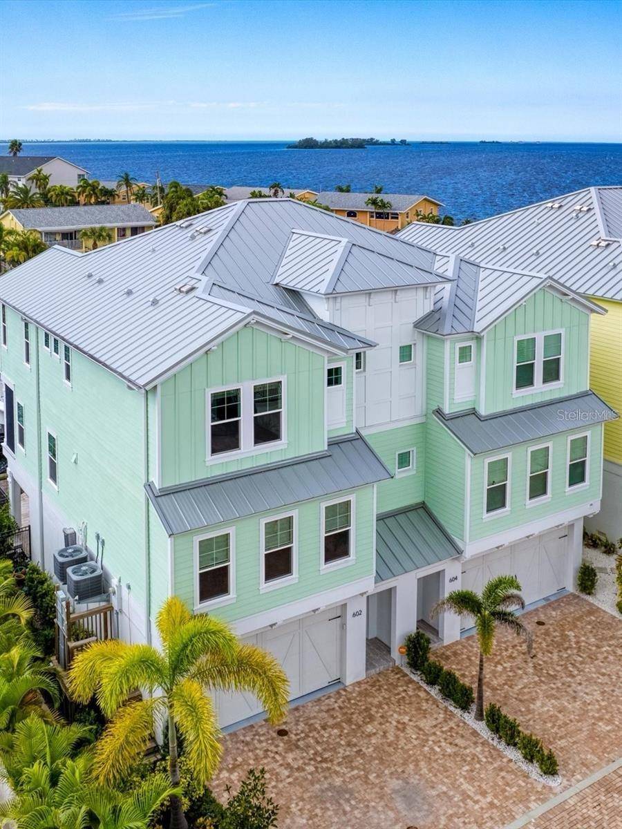 602 SEA CT, Dunedin