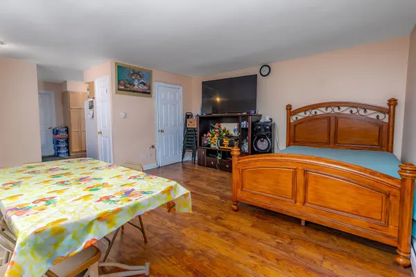 1101 E Algonquin RD #11, Arlington Heights, IL 60005