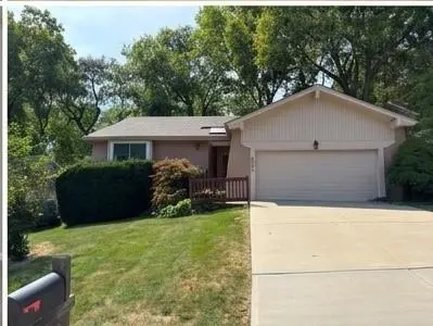 6325 W 52nd ST, Mission, KS 66202