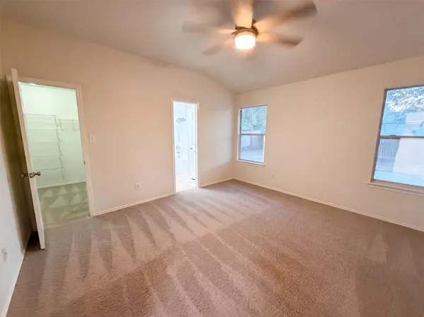 1107 Burgess DR, Leander, TX 78641