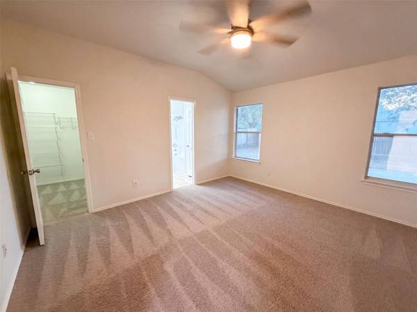 1107 Burgess DR, Leander, TX 78641