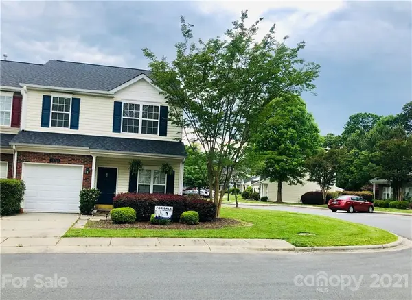 11761 CODDINGTON RIDGE DR, Charlotte, NC 28214