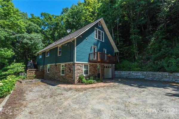 15 Tessie LN, Black Mountain, NC 28711