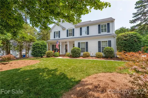 107 Monterey DR, Mooresville, NC 28117
